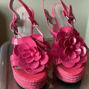 Vera Wang Lavender Sky High Flower Sandals